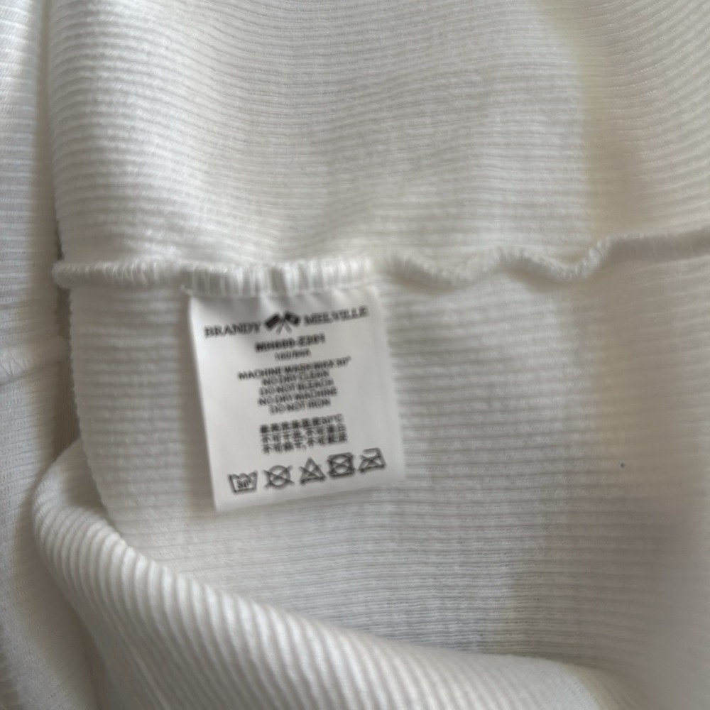 BRANDY MELVILLE 100% Cotton V Neck Short Sleeve Top T-Shirt One Size White - Picture 5 of 5